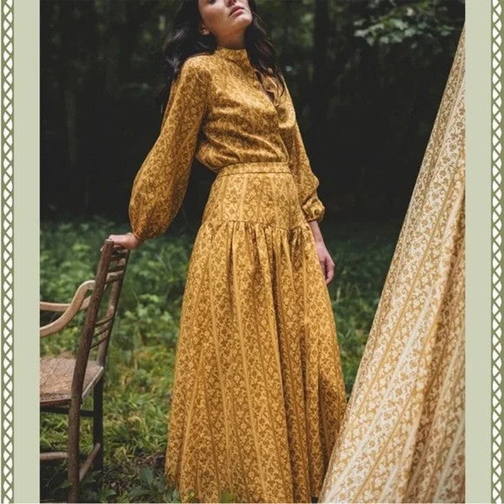 PARTERRE Iris Skirt in Gold Melograno Stripe - 0